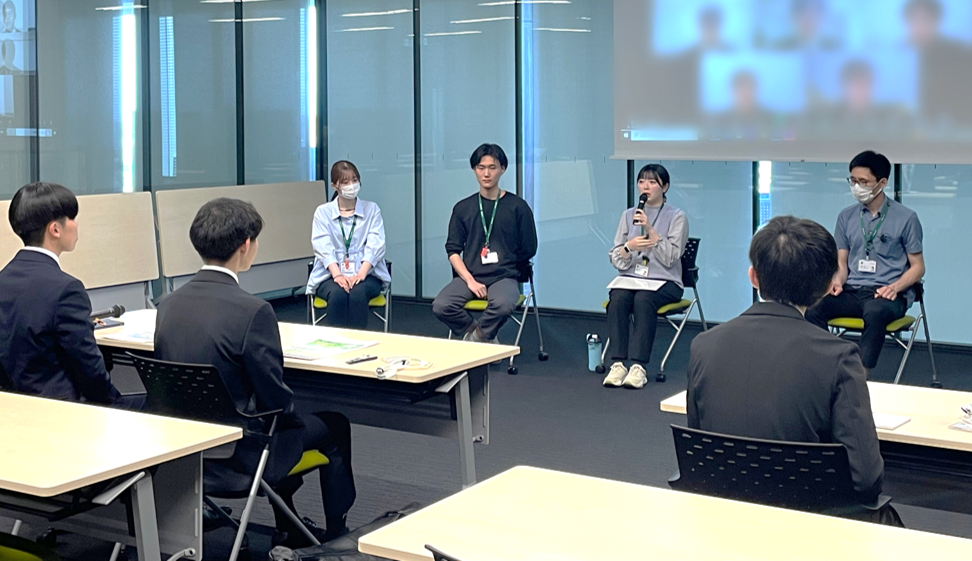 九州デジタルソリューションズ株式会社　会社説明会　若手社員との座談会の様子①